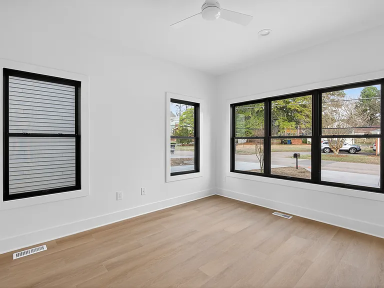 2203 Tampa Ave #A — Photo 21
