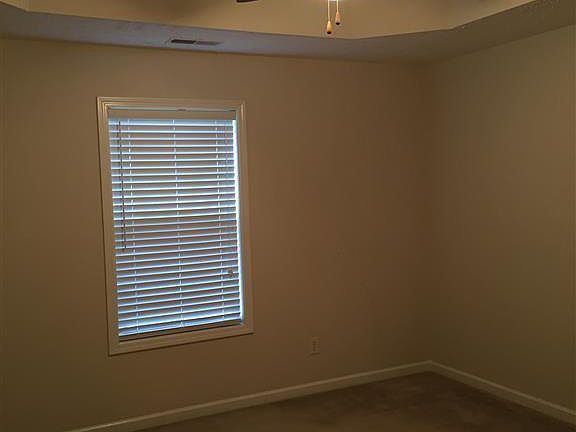 5th image of 4028 Snowbird Dr