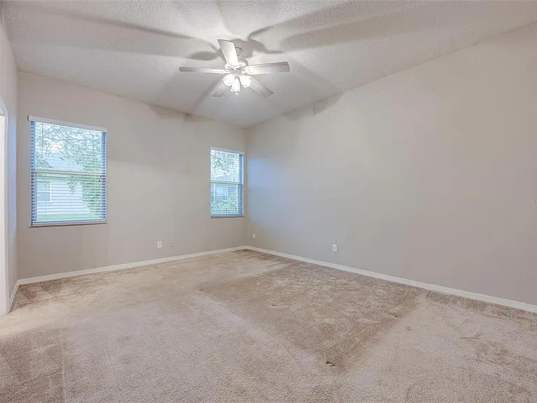 1175 Chessington Cir — Photo 11