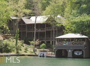 38 Austria Ln, Clarkesville, GA 30523