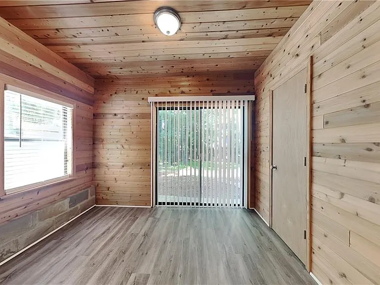 4523 Hickory Grove Dr NW — Photo 17