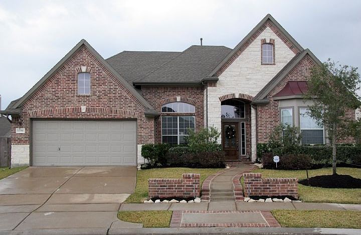 Stone & Brick Elevation