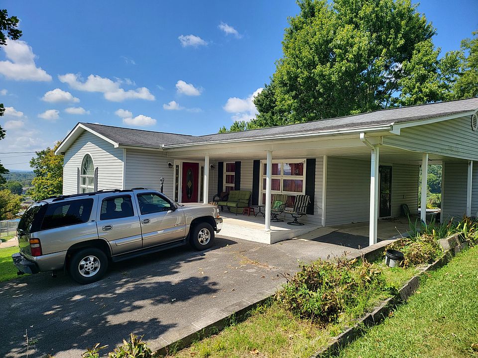 1st image of 212 Emory Ln