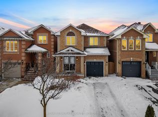 14 Clandfield St, Markham, ON L3S 4G7