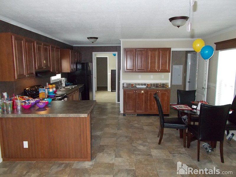 2nd image of 3704 Collinwood Ln