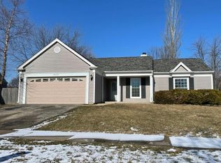 3220 Blaine Ct W, Aurora, IL 60504