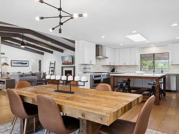 2044 E SMOKETREE Drive, Carefree, AZ 85377