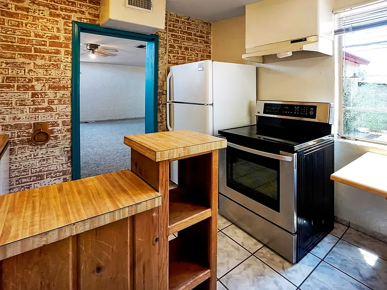 2920 E Mabel St #2 — Photo 14