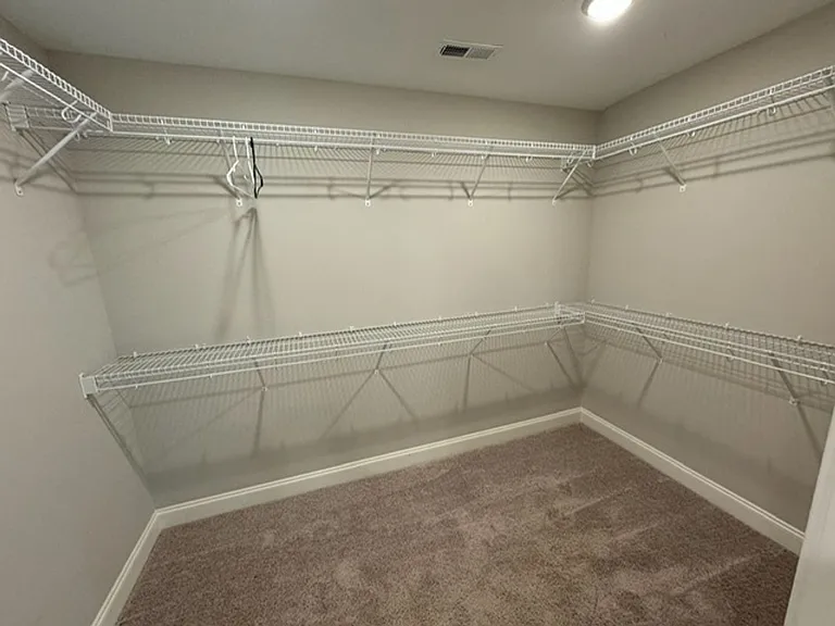 1535 Cherokee Landing Dr — Photo 22
