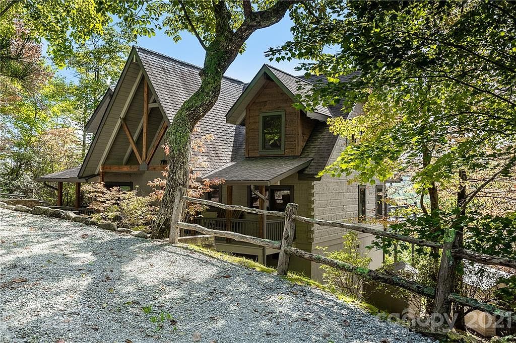 399 Toxaway Ct, Lake Toxaway, NC 28747 Zillow
