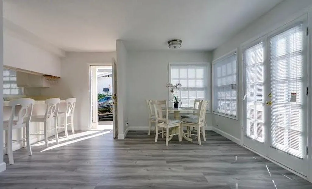 3 bed, 1200 sqft, $5,500 — Photo 4