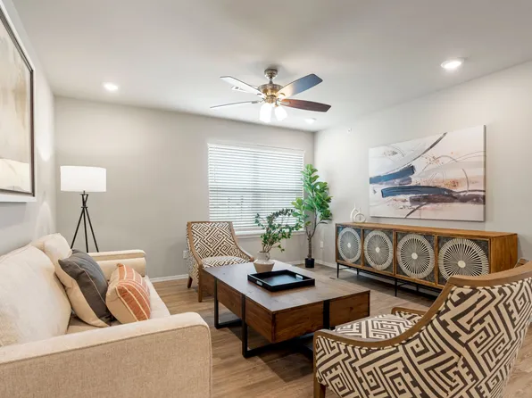 The Reserve at Springdale - Now Offering One Month Free Rent PLUS Free Applications!