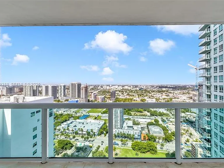 1800 N Bayshore Dr #4208 — Photo 17