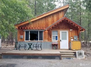 37 Emerson Rd, Mazama, WA 98833