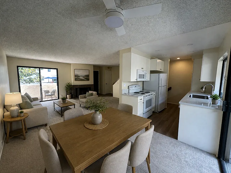 6625 Canyon Rim Row #173 — Photo 2