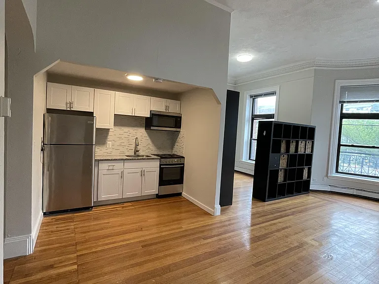 470 Commonwealth Ave #2F — Photo 4
