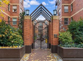 1500 SW Park Ave APT 104, Portland, OR 97201