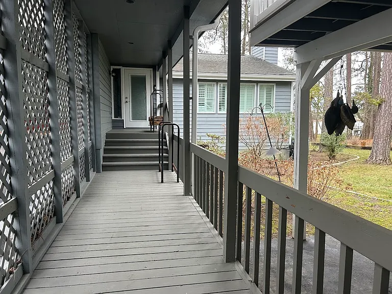 124 Eareckson Ln — Photo 40