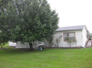 1411 Orange Hill Rd, Sealy, TX 77474