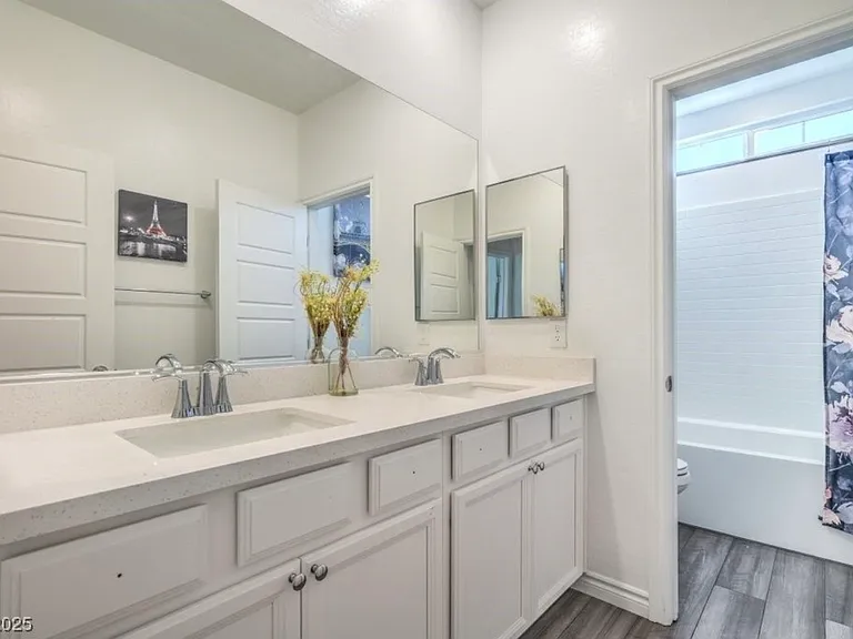 7318 N Decatur Blvd #4 — Photo 23