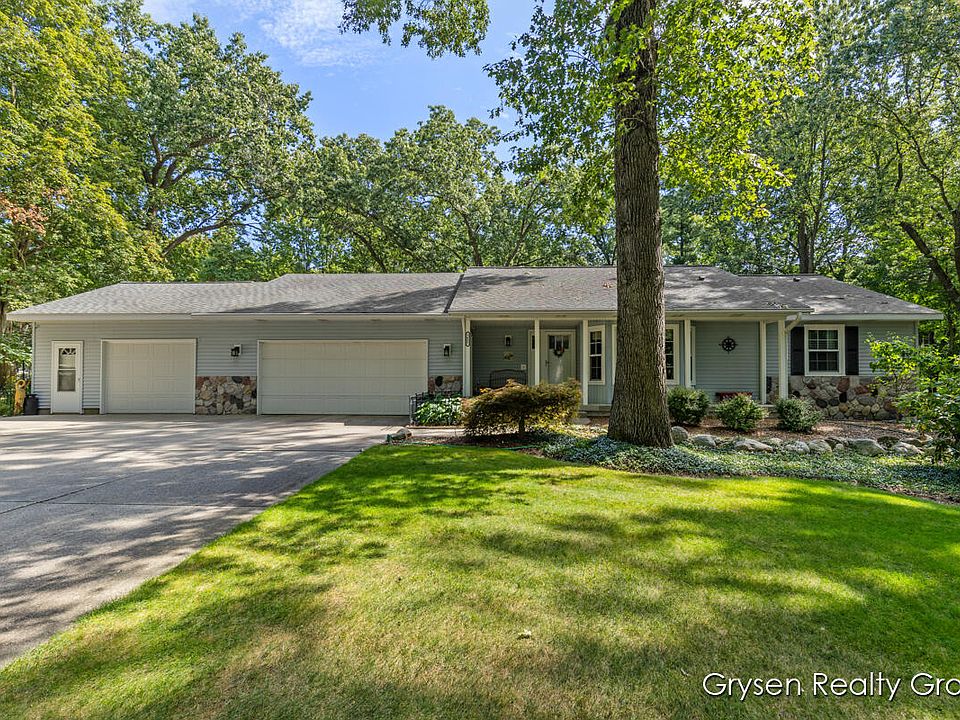 1st image of 3687 Wentworth Dr SW