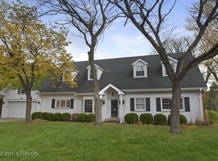 941 Surrey Ln, Northbrook, IL 60062