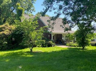 3105 Conway Wallrose Rd, Baden, PA 15005