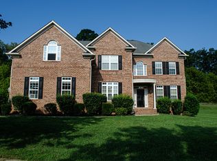 12029 New Bond Dr, Huntersville, NC 28078