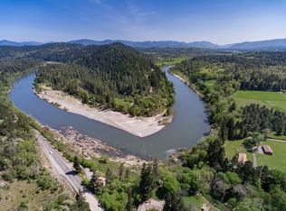 4621 Riverbanks Rd, Grants Pass, OR 97527