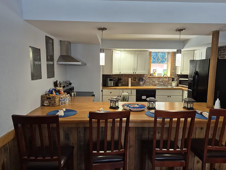 144 Chapman Cir — Photo 7