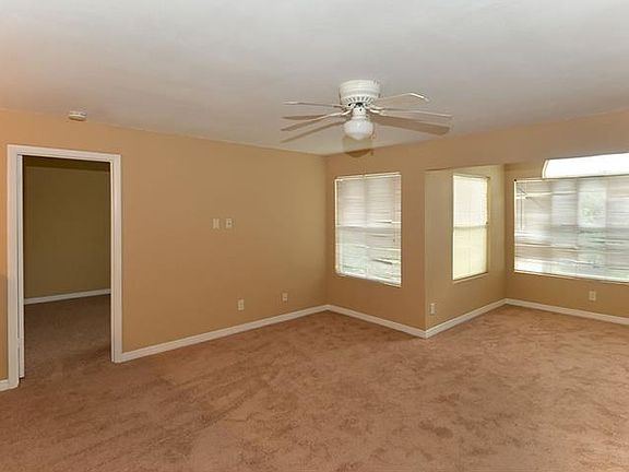 5th image of 4728 Walden Cir APT 1336
