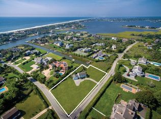 12 Howell Ln, Quogue, NY 11959