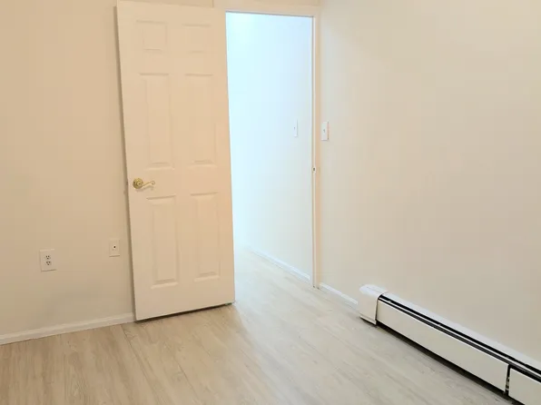 235 East 13th Street image 7 of 8