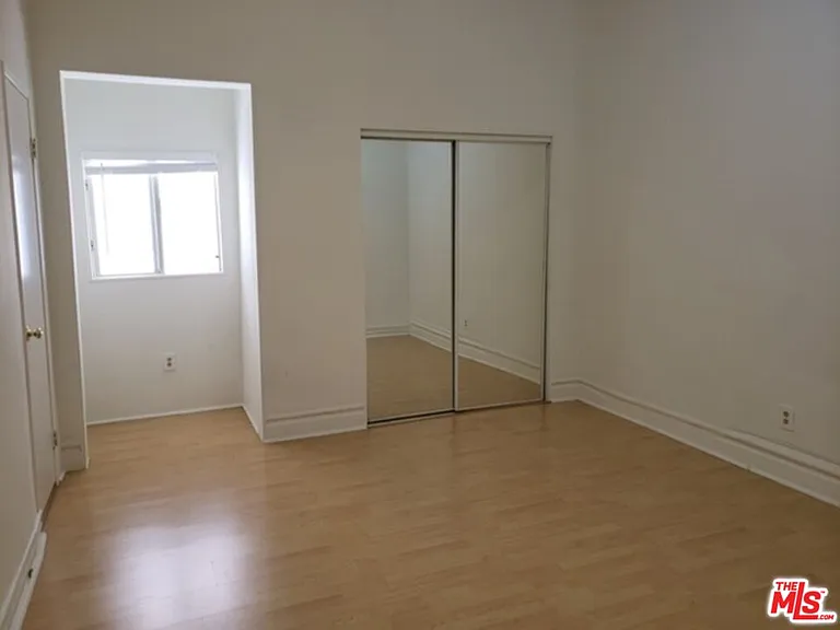 826 S Park View St #1 — Photo 7
