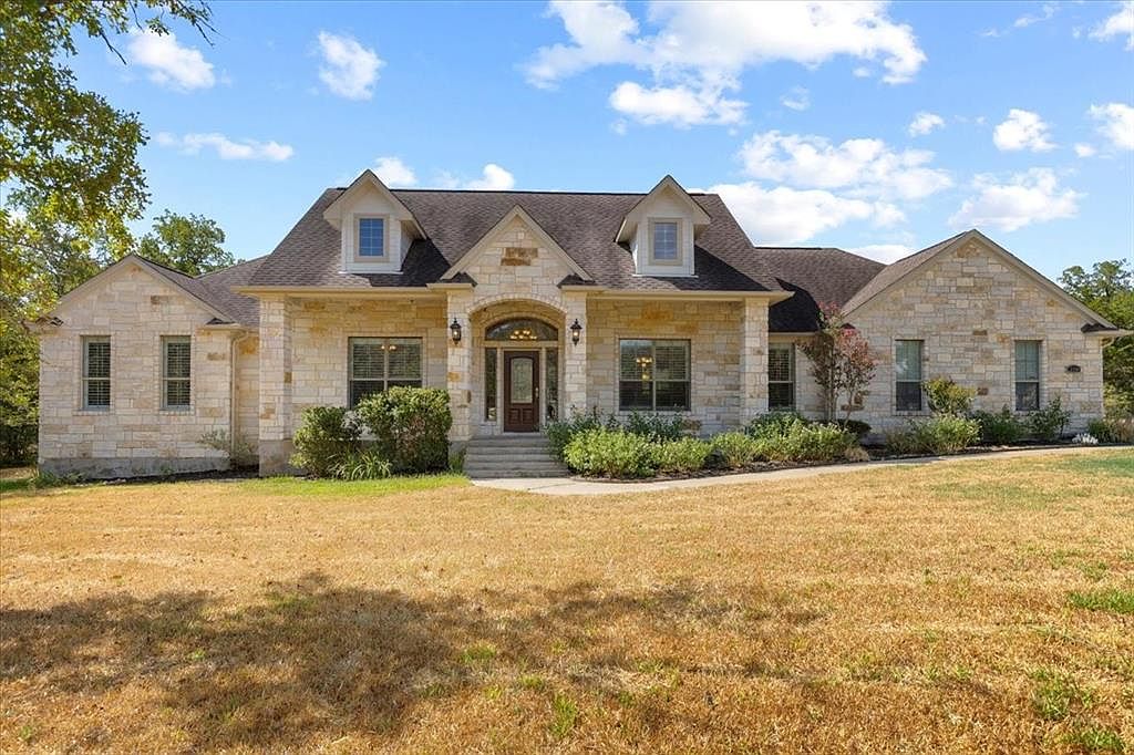 119 Sam Houston Dr, Bastrop, TX 78602 MLS 9481841 Zillow