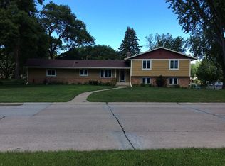 1845 Innsbruck Pkwy NE, Columbia Heights, MN 55421