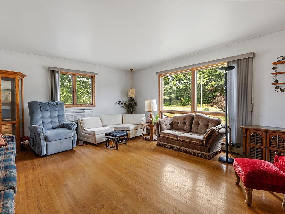 13th image of W6407 Welch Prairie Rd