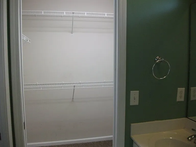 432 Chamberlain Dr — Photo 14