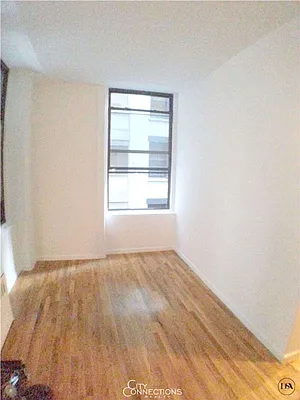 Rented by City Connections Realty | media 3