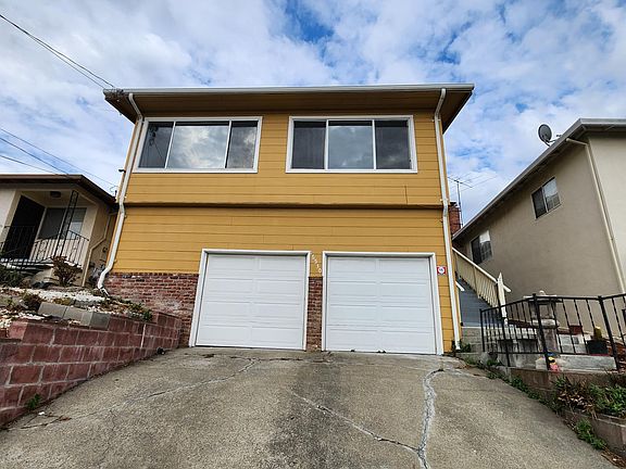 2nd image of 16530 Russell Ct