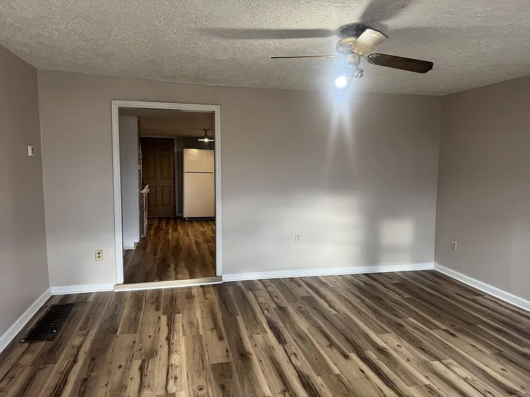 1604 Alton Rd — Photo 7