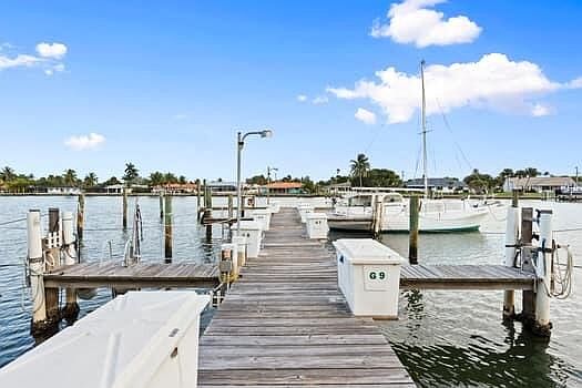 1st image of 1351 Bayshore Drive #101