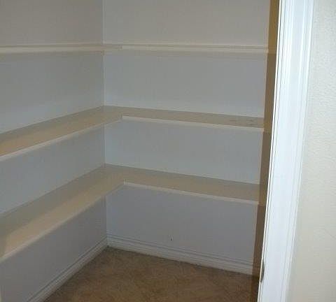 5th image of 15 Olde Towne Ln