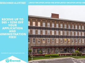 1350 Rosa L Parks Blvd