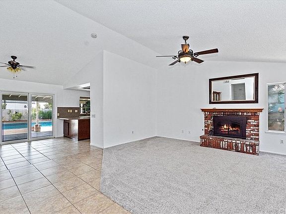 5th image of 2675 Belmont Ave