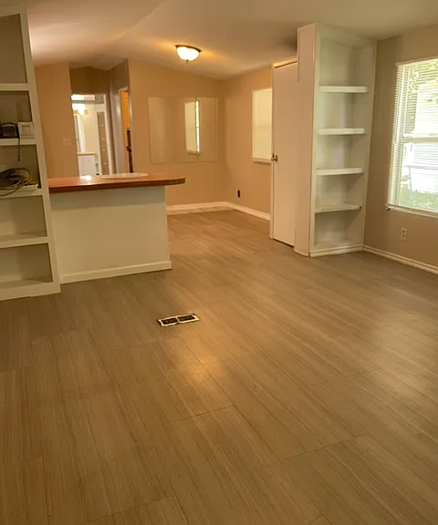 5785 Sheli Ln — Photo 3