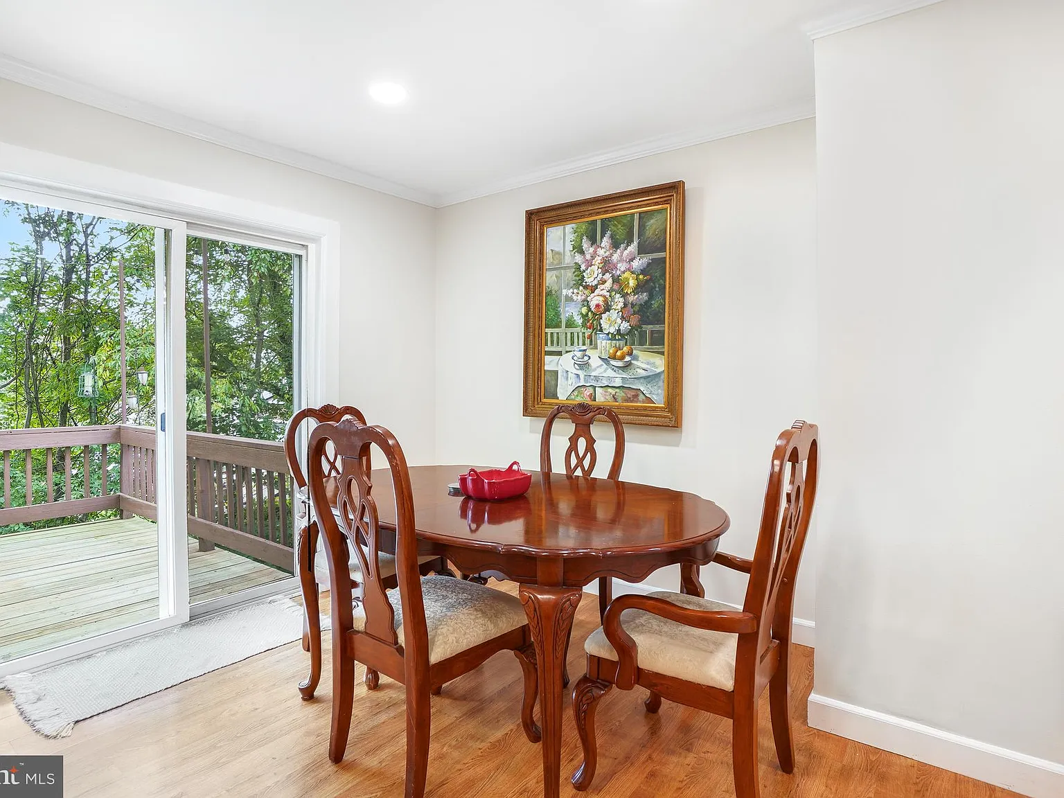 2 bed, 1008 sqft, $2,700 — Photo 3