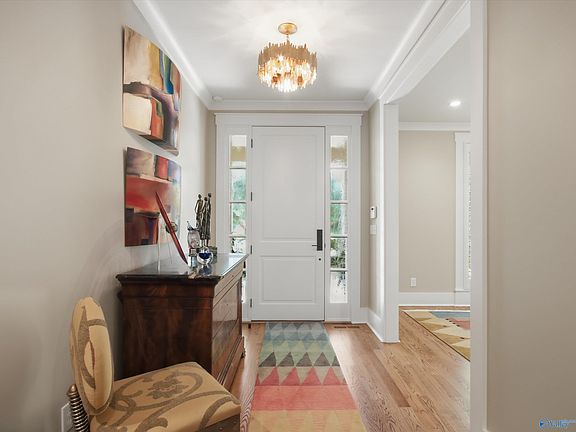 3rd image of 12 Revere Way