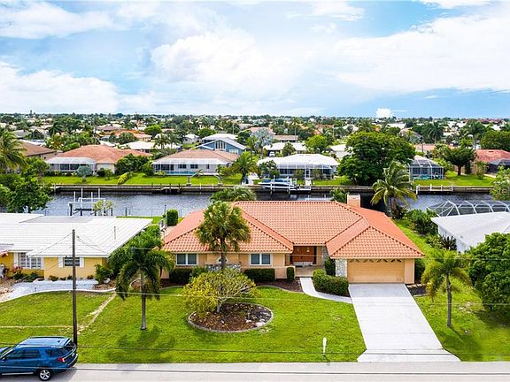 3rd image of 301 Sorrento Ct