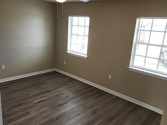 4th image of 42421 Deluxe Lake Dr #4A